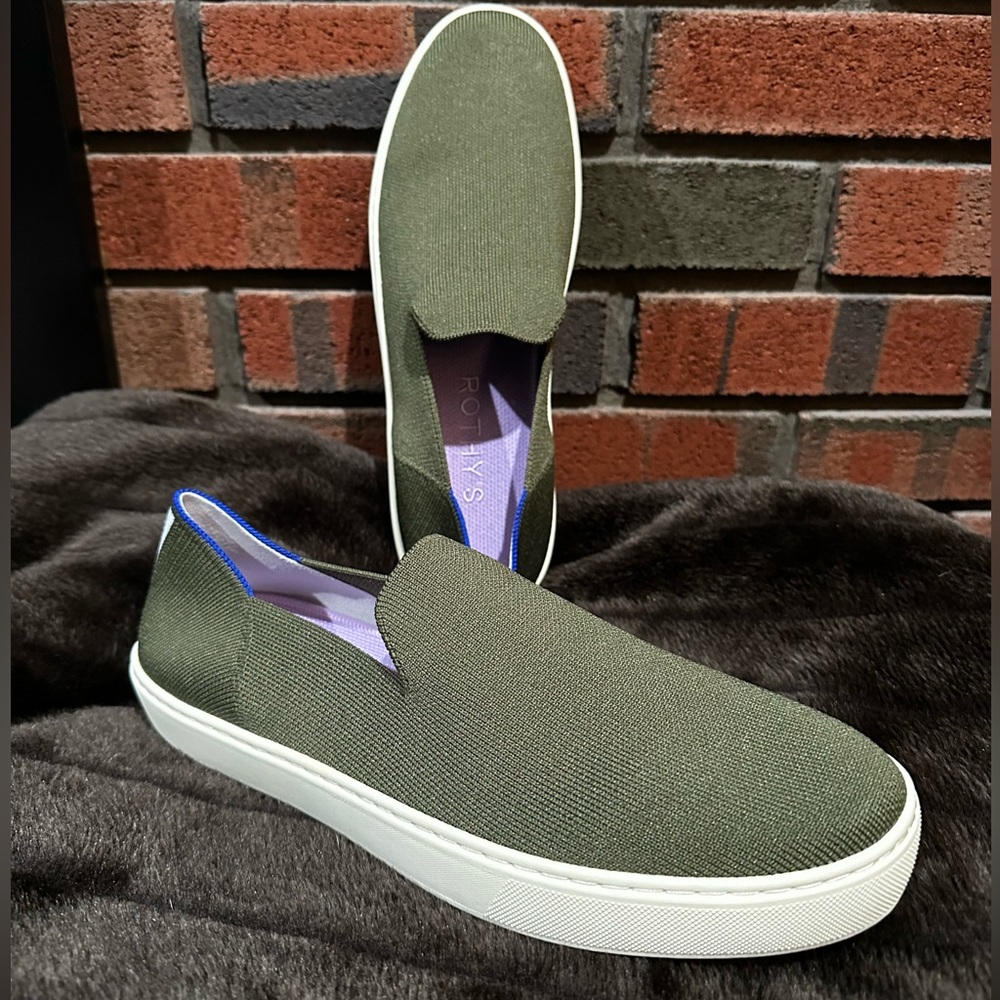ROTHY’S The Slip On Sneaker - Size 10 New Without Box